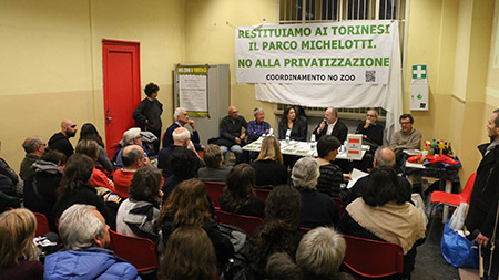 L’assemblea pubblica che si è svolta il 19 dicembre per spiegare ai cittadini le ragioni della protesta