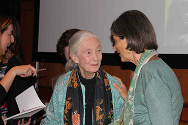  Jane Goodall, ospite d'onore dell'evento, fondatrice dell'organizzazione internazionale Jane Goodall Institute, insieme all'antropologa Elisabetta Visalberghi 