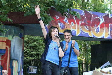  La conclusione del corteo all’insegna dello slogan “Noi non ci fermeremo”. Nella foto: Rosalba Nattero e Alessandro Piacenza 