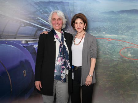 Il Presidente del Consiglio del CERN, Ursula Bassler e il Direttore Generale del CERN, Fabiola Gianotti (immagine: CERN)