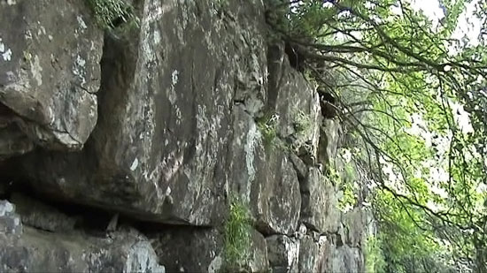 Particolare delle mura di Roselle (GR) che ricordano quelle di Rama