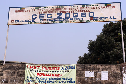 Le scuole beninesi sono chiuse a causa alla crisi del coronavirus