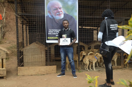 Paterne Huston Bushunju, responsable du refuge qui sauve des milliers d'animaux chaque année