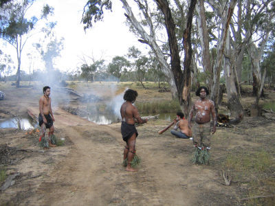 Cerimonia aborigena in Australia