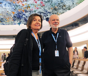  Rosalba Nattero con Giancarlo Barbadoro all’ONU di Ginevra. Nattero è musicista, giornalista, scrittrice. E’ l’attuale presidente della Ecospirituality Foundation ed ha fondato il Centro Studi Giancarlo Barbadoro per divulgare il patrimonio intellettuale ereditato da Barbadoro 