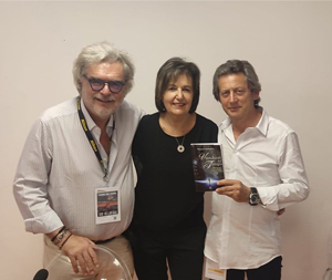 Gino Steiner Strippoli con Rosalba Nattero e Guido Barosio alla presentazione del libro nella sala Indaco del  Salone Internazionale del Libro di Torino 2022