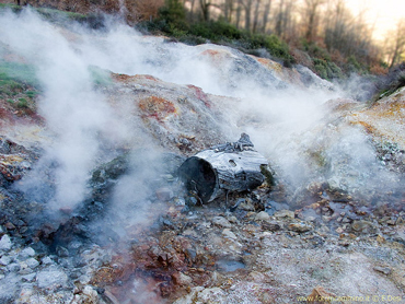 Fumarole a Sasso Pisano in Val di Cecina vicino Larderello, Provincia di Pisa.