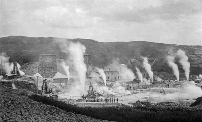 Vecchia foto dell’impianto geotermico di Larderello