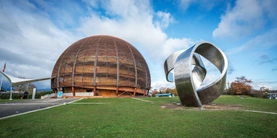 The CERN dome welcomes visitors