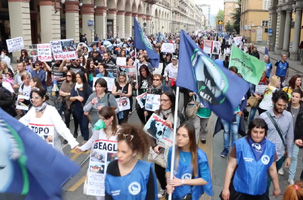 Corteo nazionale contro la vivisezione