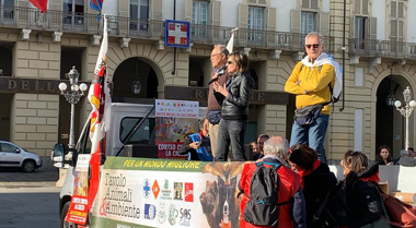 Rosalba Nattero presenta e coordina gli interventi